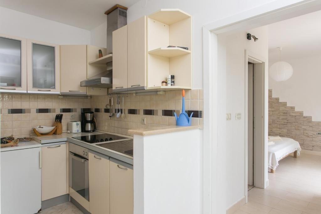 Apartments Maria Donje Celo Buitenkant foto