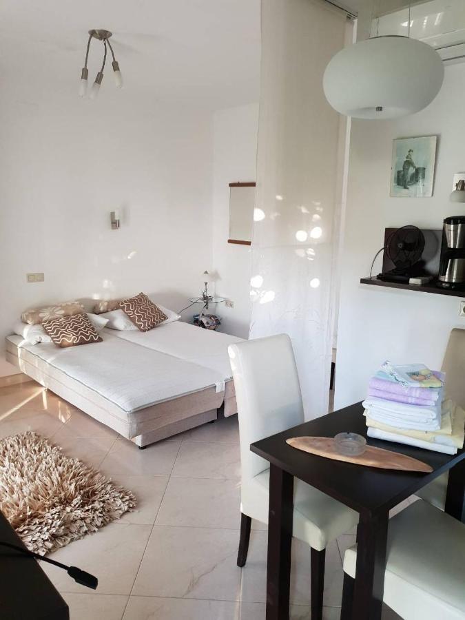 Apartments Maria Donje Celo Buitenkant foto